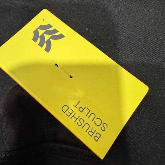 All in motion black short size small - Picture 7 of 8